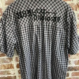Harley Davidson motorcycles button down short sleeve shirt